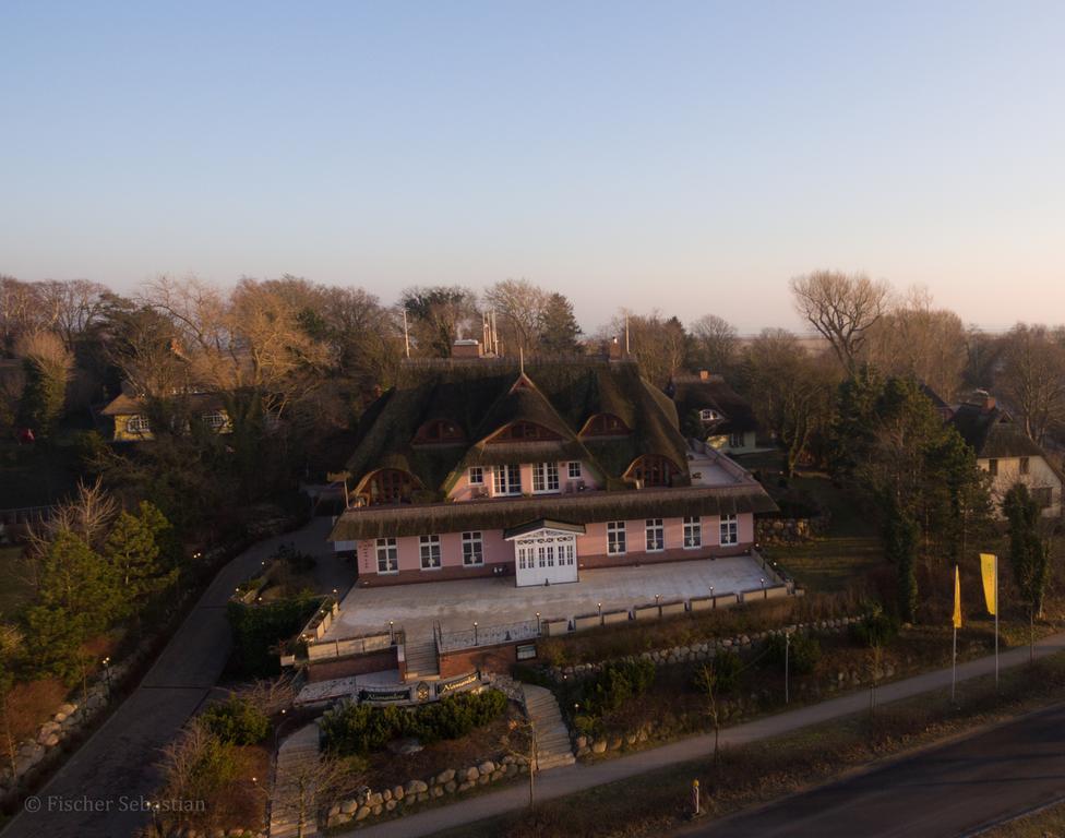 Romantik Hotel Namenlos Ahrenshoop Exteriör bild